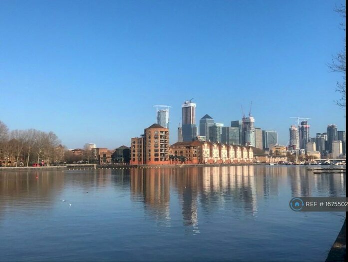 3 Bedroom Terraced House To Rent In Trafalgar Close, London, SE16