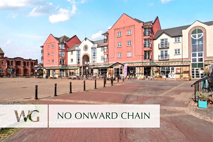 2 Bedroom Apartment For Sale In Haven Bank, Exeter, EX2
