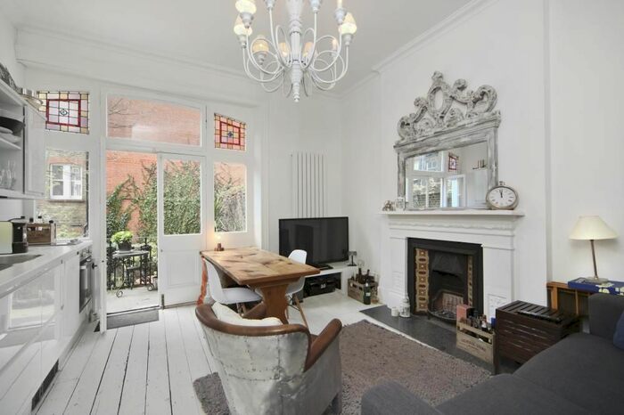 1 Bedroom Flat To Rent In Vereker Road, London, W14