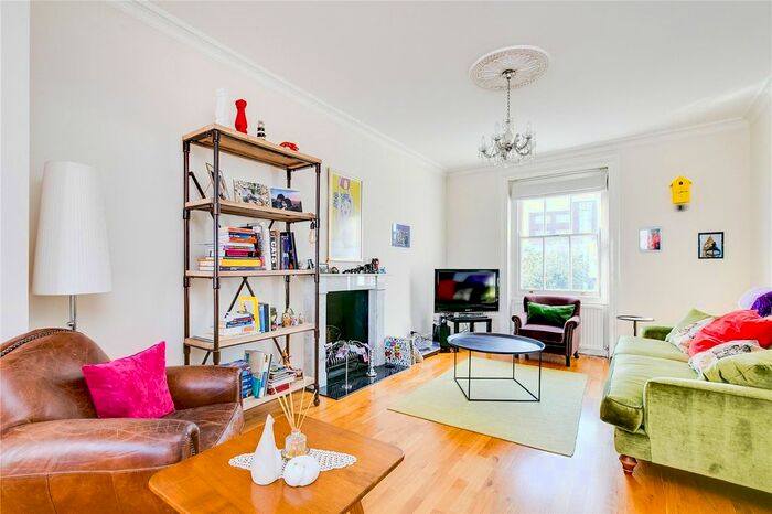 4 Bedroom Flat To Rent In Colville Terrace, London, W11