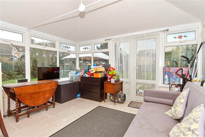 3 Bedroom Semi-detached House For Sale In Arnhem Road, Freshwater, Isle Of Wight, PO40