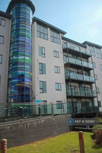 1 Bedroom Flat To Rent In Raleigh House, Southampton, SO14