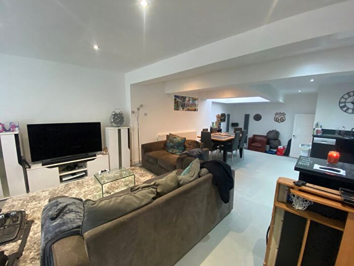 3 Bedroom Terraced House For Sale In High Street Wainfleet, Wainfleet, Skegness, PE24