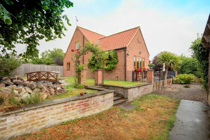 4 Bedroom Detached House For Sale In Tally Hill, Huby, York, YO61