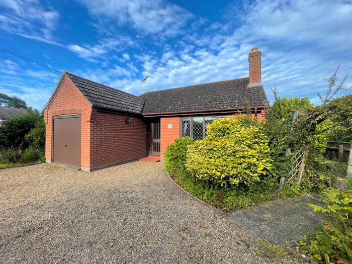 2 Bedroom Detached Bungalow For Sale In Short Lane, Happisburgh, Norwich, NR12