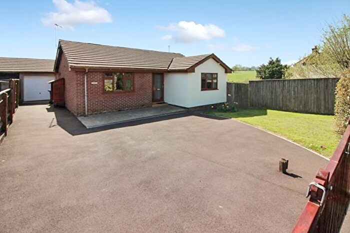 2 Bedroom Detached Bungalow For Sale In New Road, Bream, GL15