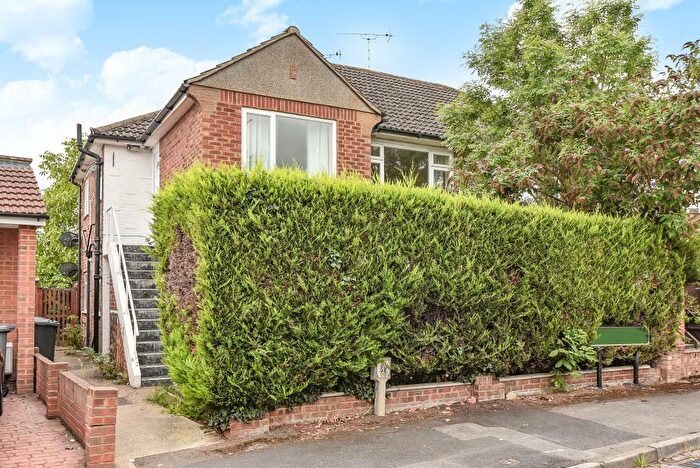 2 Bedroom Maisonette To Rent In Maidenhead, Berkshire, SL6