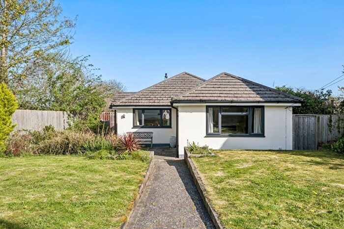 3 Bedroom Detached Bungalow For Sale In Carrion Pond Drove, Salisbury, SP2