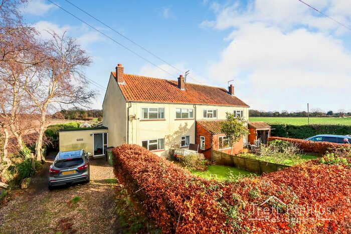 3 Bedroom Semi-Detached House To Rent In Stubb Road, Hickling, Norwich, Norfolk, NR12