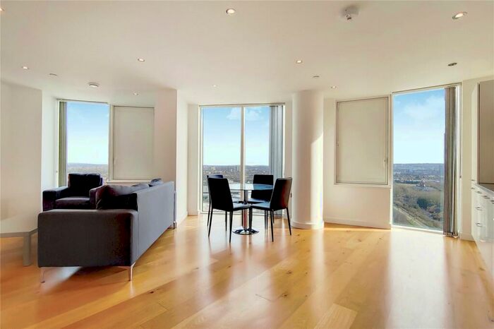 2 Bedroom Apartment To Rent In High Street, London, E15