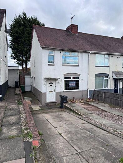 2 Bedroom End Terrace House For Sale In Thorns Road, Brierley Hill, West Midlands, DY5