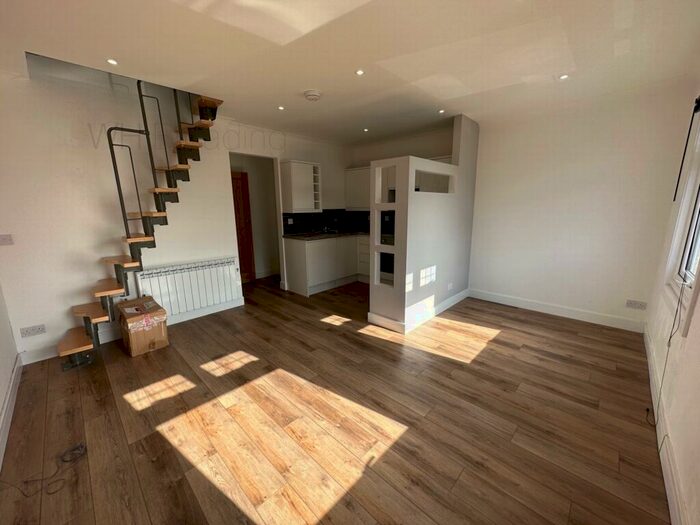 1 Bedroom Apartment To Rent In Tankerton Road, Whitstable, CT5