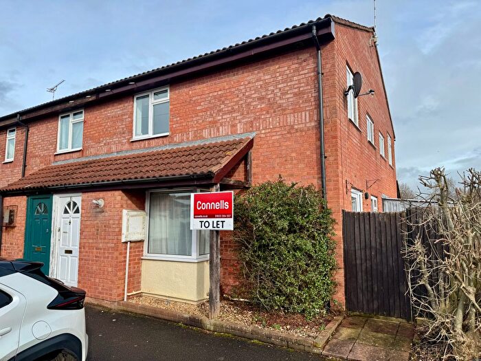 2 Bedroom Property To Rent In Drake Close, Staplegrove, Taunton, TA2