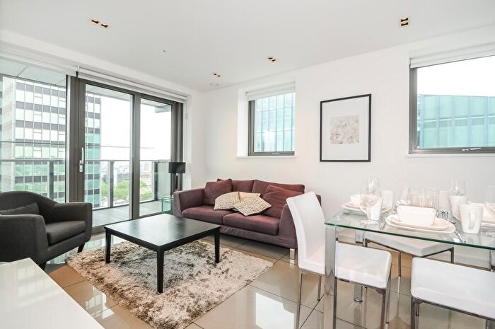 2 Bedroom Flat To Rent In Brock Street Camden, NW1