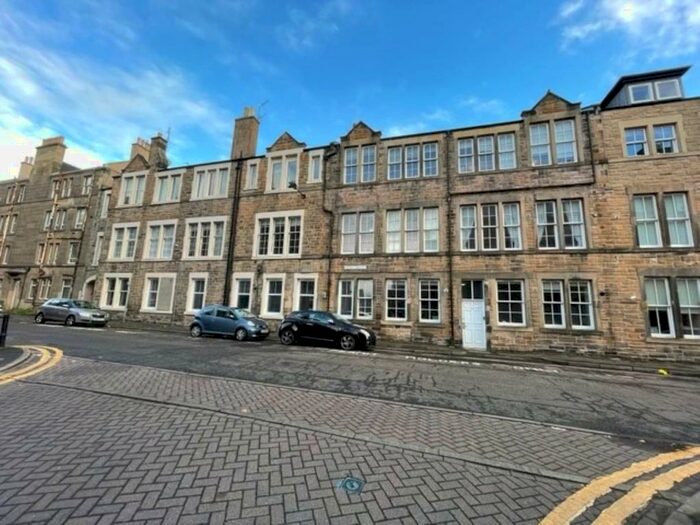 2 Bedroom Flat To Rent In Watson Crescent, Polwarth, Edinburgh, EH11