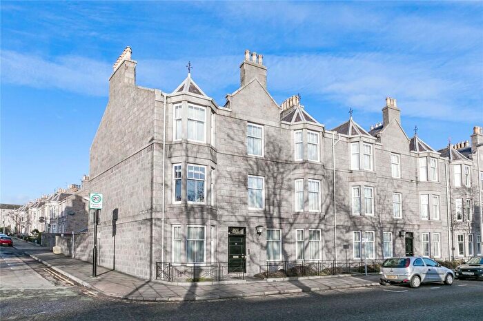 1 Bedroom Flat To Rent In Whitehall Place, Aberdeen, AB25