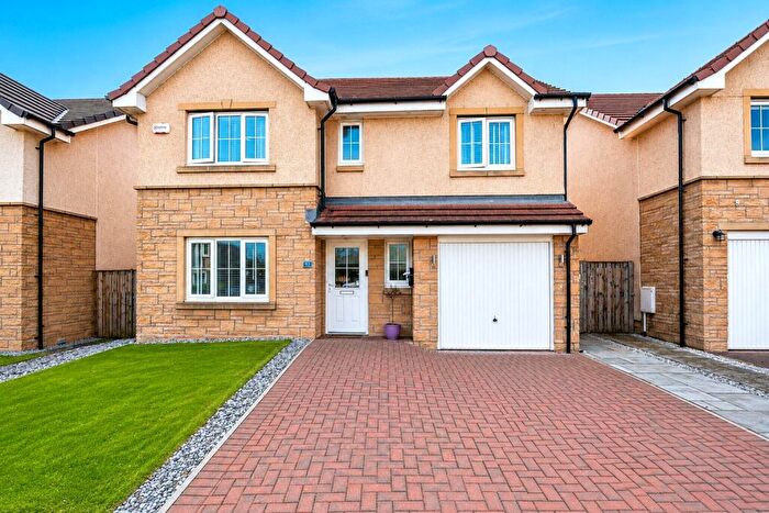 4 Bedroom Detached House For Sale In Poynters Road, Broxburn, West Lothian, EH52