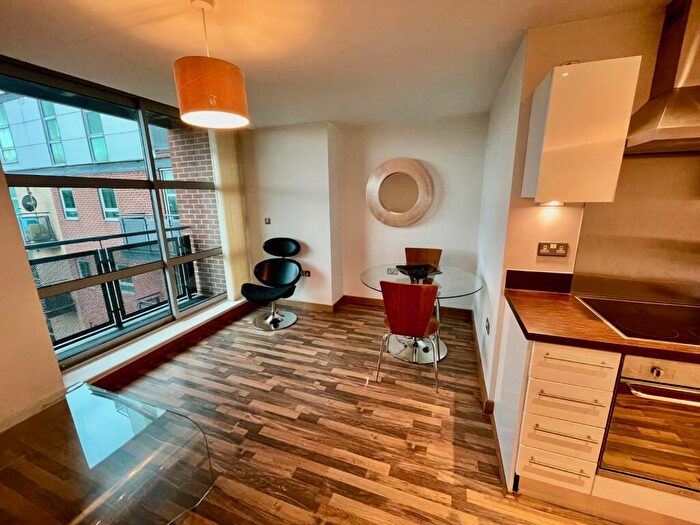 1 Bedroom Flat To Rent In Great George Street, Leeds, West Yorkshire, LS1