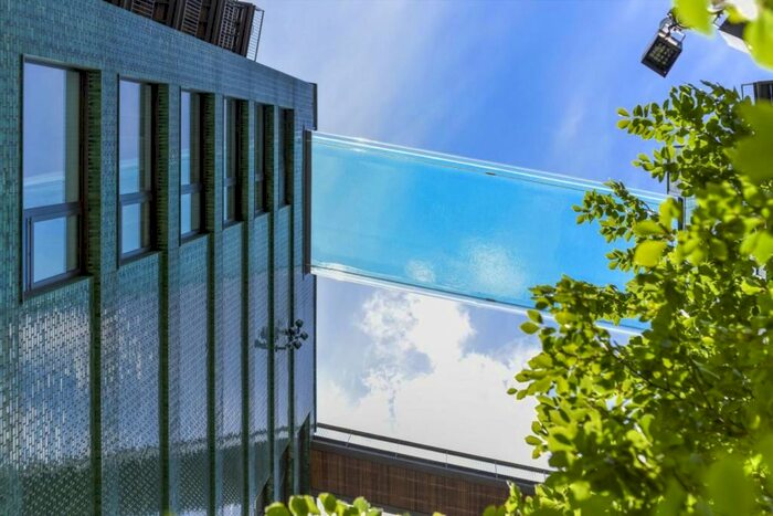 3 Bedroom Flat To Rent In Embassy Gardens, London, SW11