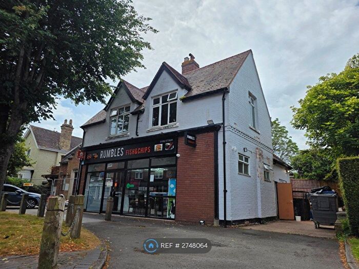 2 Bedroom Flat To Rent In High Street, Albrighton, Wolverhampton, WV7