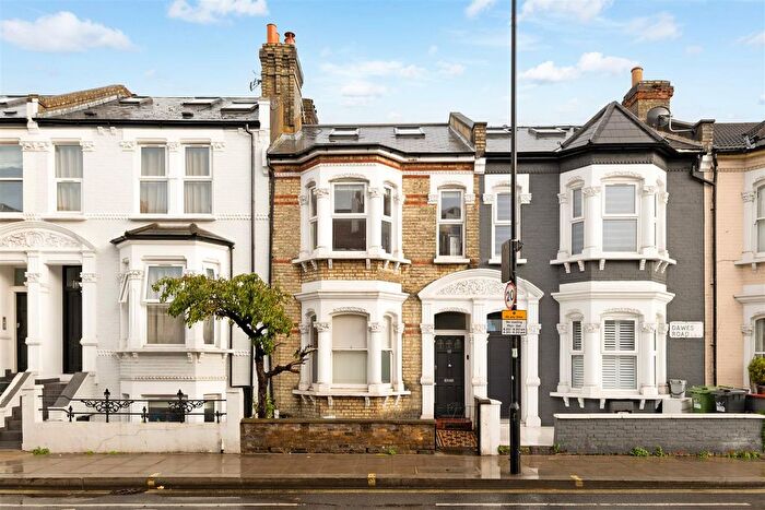2 Bedroom Flat For Sale In Dawes Road, Fulham, SW6
