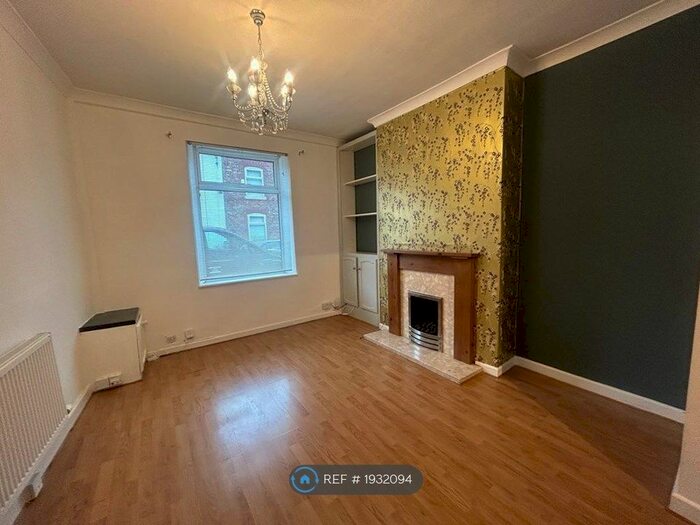 2 Bedroom Terraced House To Rent In Bingham Street, Swinton, Manchester, M27