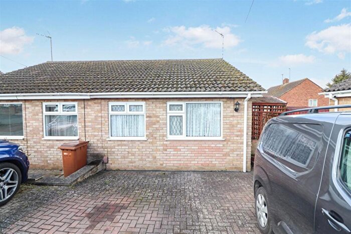 2 Bedroom Semi-Detached Bungalow For Sale In Saxon Rise, Irchester, NN29
