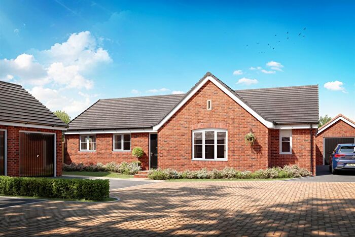 3 Bedroom Detached Bungalow For Sale In Bourne Road, Colsterworth, Grantham, NG33