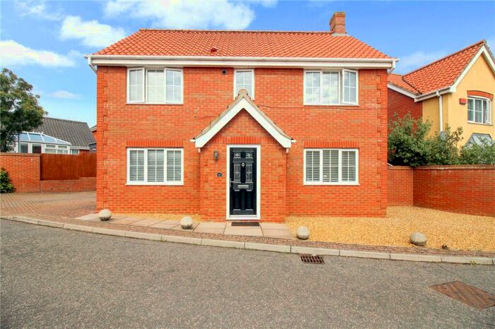 4 Bedroom Detached House For Sale In Mardle Street, Three Score, Norwich, Norfolk, NR5