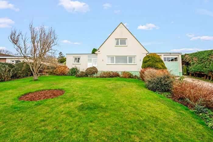 4 Bedroom Detached House For Sale In Green Park Way, Chillington, TQ7