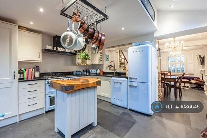 4 Bedroom Terraced House To Rent In Wingmore Rd, London, SE24