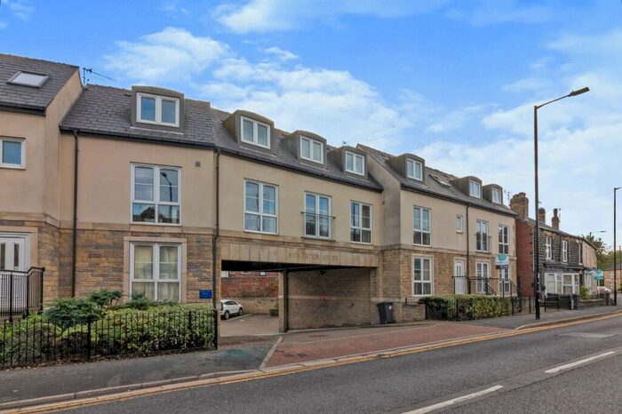 2 Bedroom Apartment To Rent In Bickerton House, Leppings Lane, Sheffield, South Yorkshire, S6