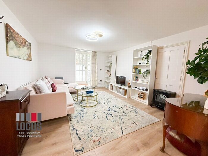 1 Bedroom Flat To Rent In Shepperton Road, Islington, N1