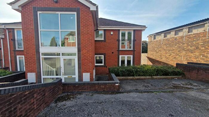 2 Bedroom Apartment To Rent In Stonepillar Court, Bucknall Old Road, Hanley, ST1