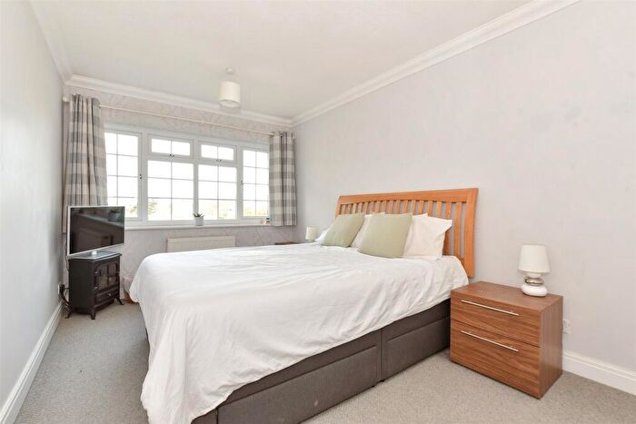 3 Bedroom End Of Terrace House For Sale In Eden Road, Totland Bay, Isle Of Wight, PO39