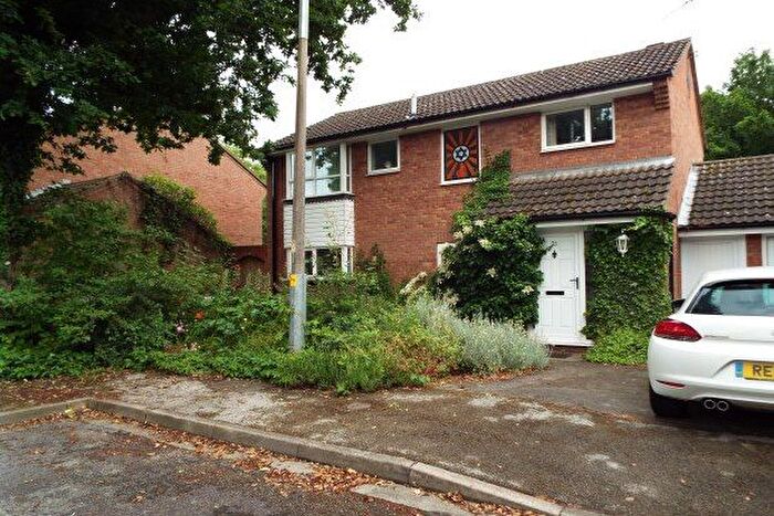 4 Bedroom Link Detached House To Rent In Lindholme Road, Lincoln, LN6