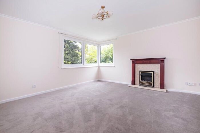 2 Bedroom Apartment To Rent In Ewell Road Surbiton, KT6