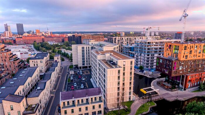 2 Bedroom Flat To Rent In Vesta Street, Manchester, M4