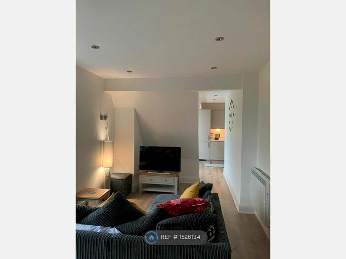 1 Bedroom Flat To Rent In Mayfield, Eccleston Park, Prescot, L34