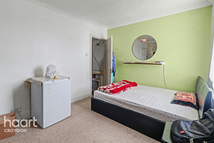 2 Bedroom Terraced House For Sale In Priory Road, Croydon, CR0