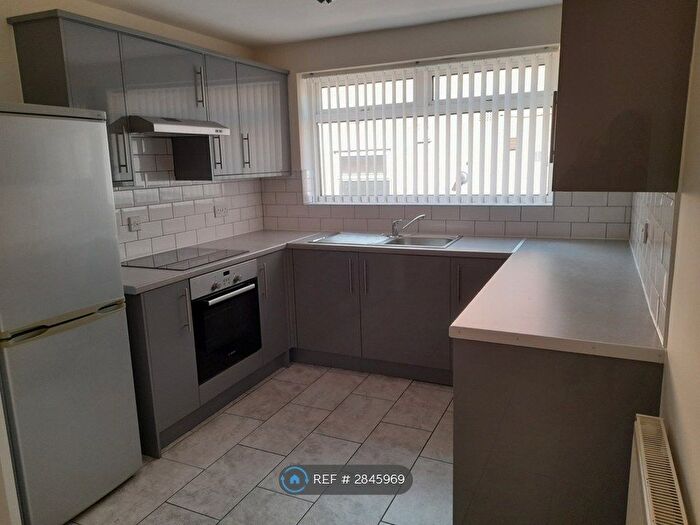 1 Bedroom Flat To Rent In Bakersfield, Nottingham, NG3