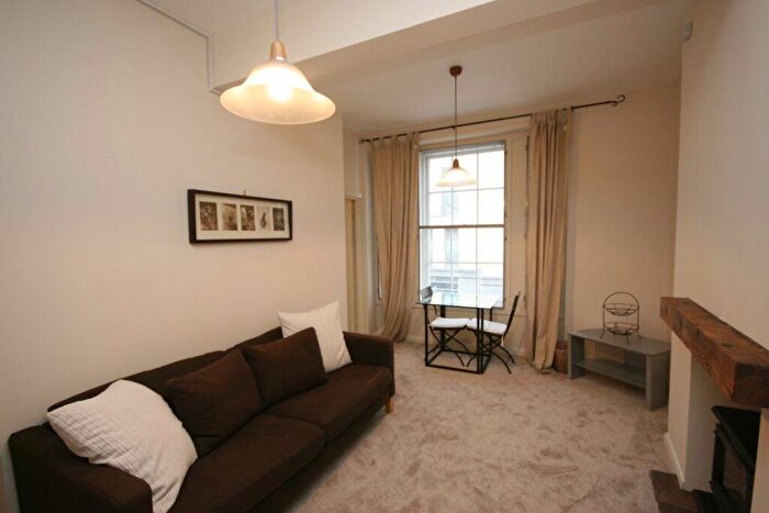 1 Bedroom Flat To Rent In Leith Street, Leith Walk, Edinburgh, EH1