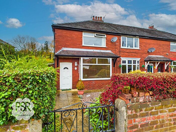 2 Bedroom Semi Detached House For Sale In High Hill Road, New Mills, SK22