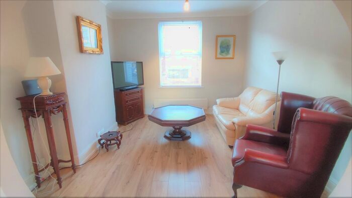 3 Bedroom Terraced House To Rent In St. Leonards Street, Bedford MK42