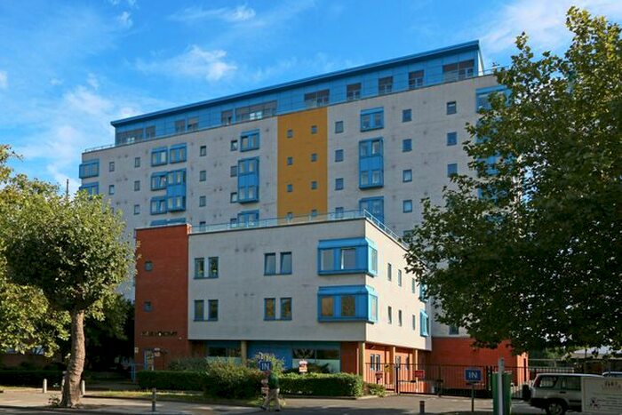 1 Bedroom Flat For Sale In London Road, London, SW16