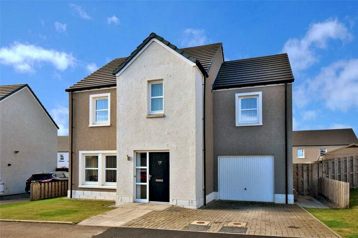 4 Bedroom Detached House To Rent In Strachan Way, Peterhead, AB42