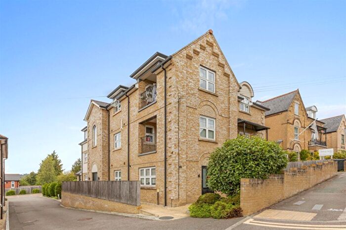 2 Bedroom Apartment For Sale In Walk Of Station, High Wycombe, HP13