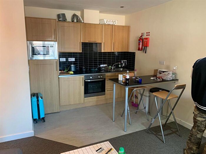 1 Bedroom Flat To Rent In Flat, Bristol Road, Selly Oak, Birmingham, B29