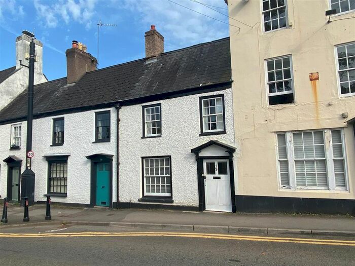 2 Bedroom Cottage To Rent In Bridge Street, Chepstow, NP16