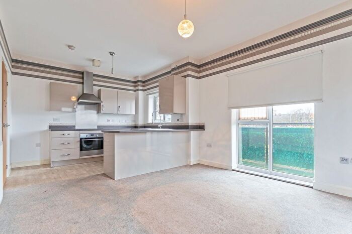 2 Bedroom Flat To Rent In Copper Dome Mews, The Da Vinci, NP19